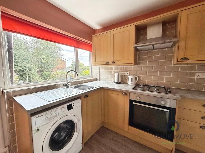 Eton Close, Woodsetton, West Midlands, DY3, photo 6
