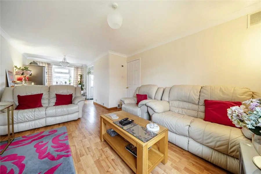 Blenheim Drive, Bicester, OX26, photo 3