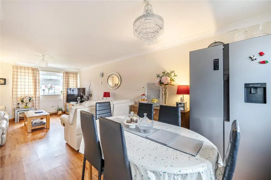 Blenheim Drive, Bicester, OX26, photo 4