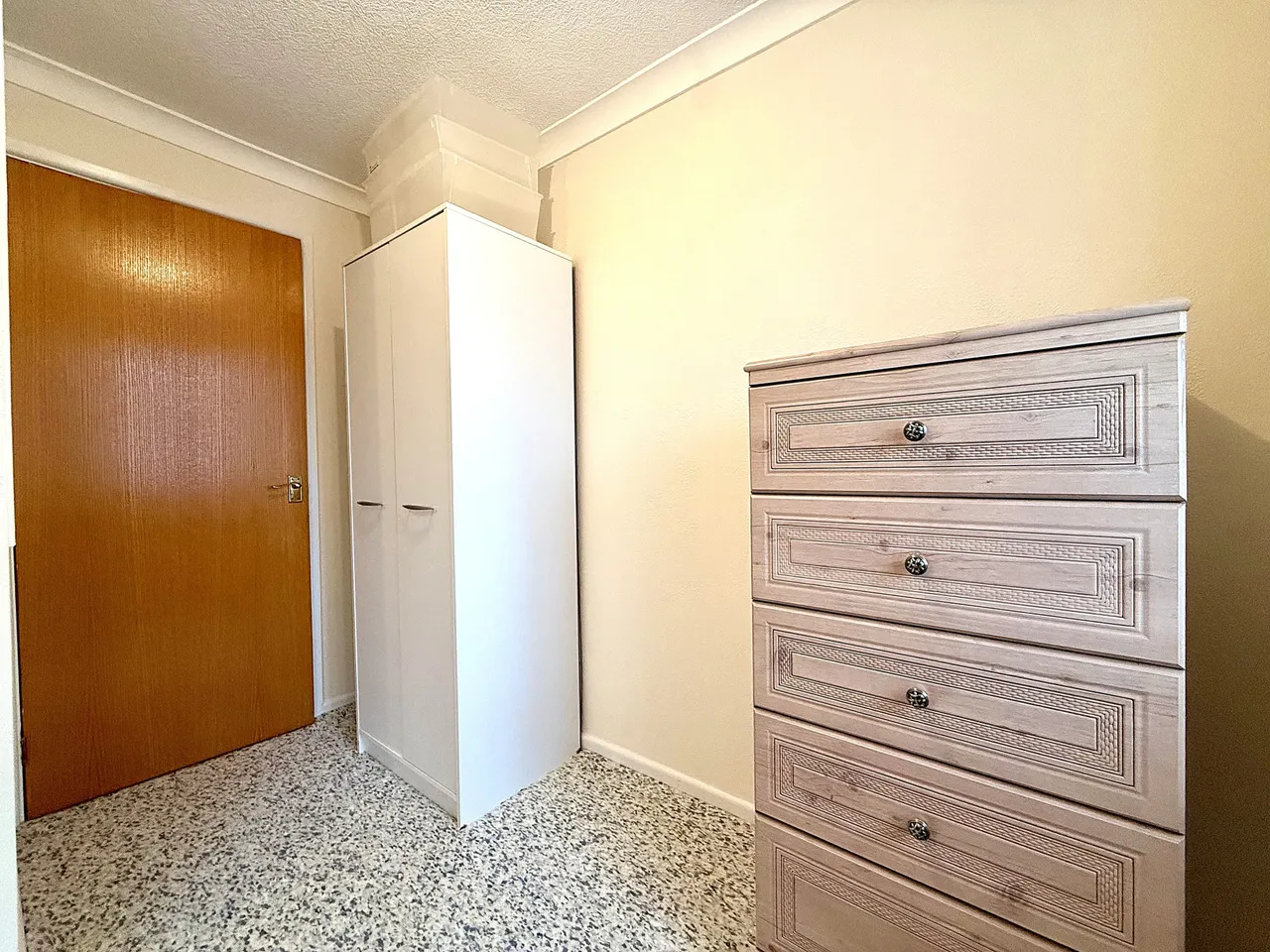 Highfield Avenue, Inskip, PR4, photo 21