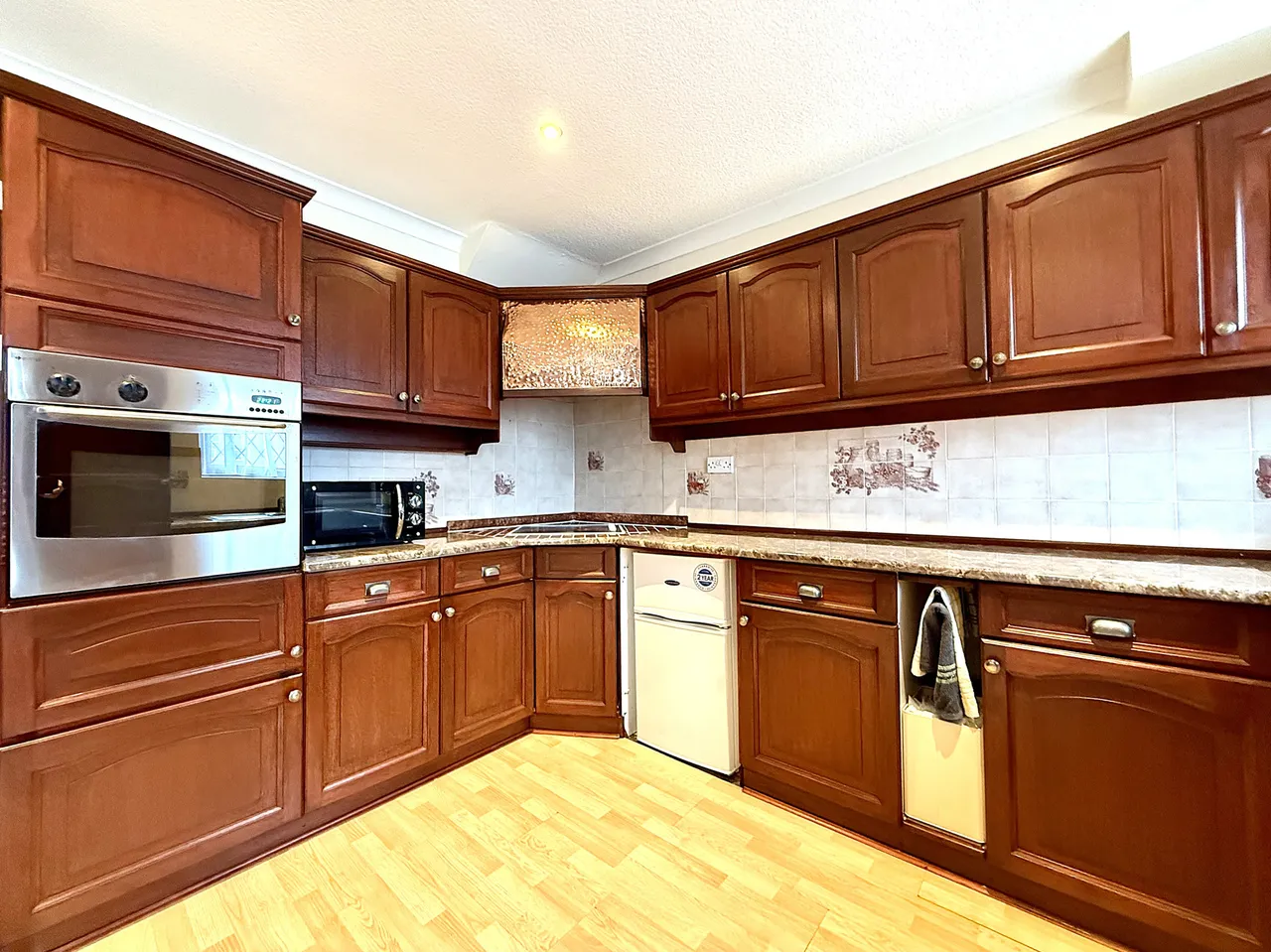 Highfield Avenue, Inskip, PR4, photo 11