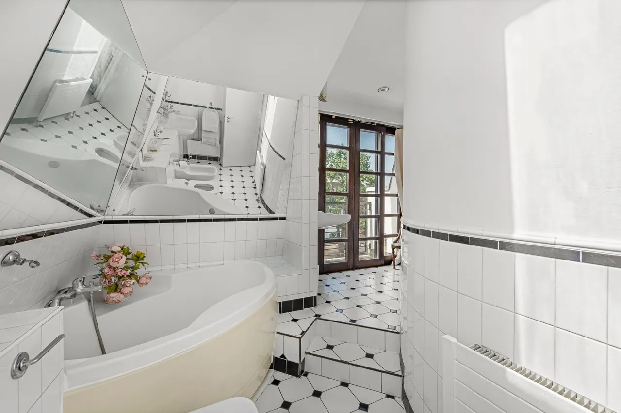 Rochester Mews, London, NW1, photo 7