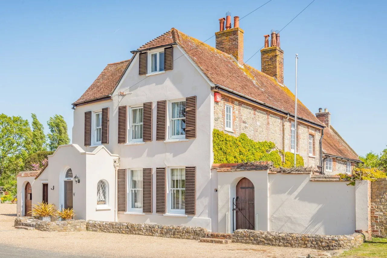 Mill Lane, Sidlesham Quay, Chichester, West Sussex, PO20 7LX, photo 2