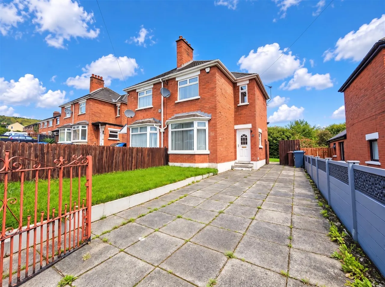 3 bed house to rent, Benview Park, Belfast, BT14