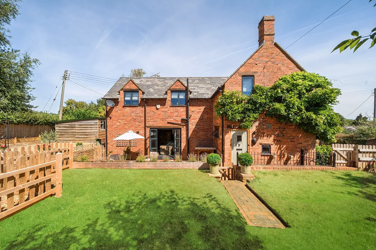 Shutford Road, Balscote, OX15, photo 18