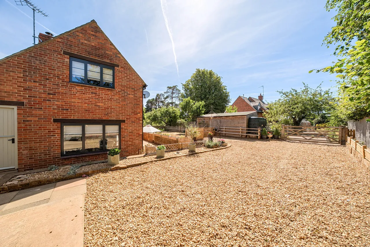 Shutford Road, Balscote, OX15, photo 21