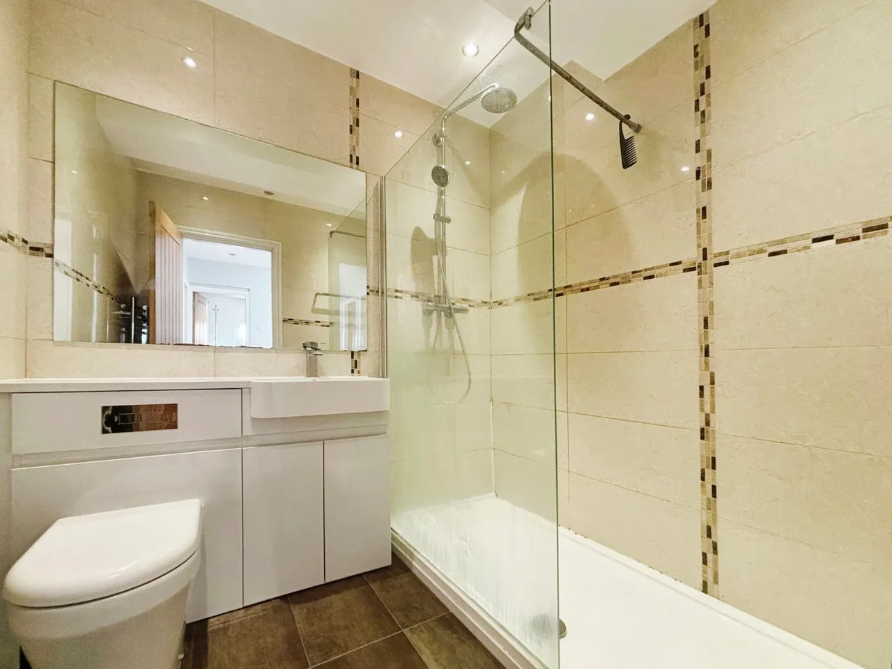 Ruabon Road, Didsbury, M20, photo 17