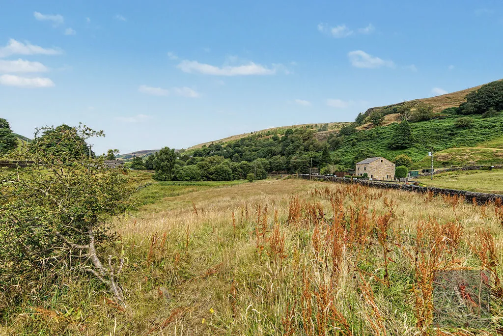 Warland Gate End Walsden, Todmorden OL14 6UP, photo 11