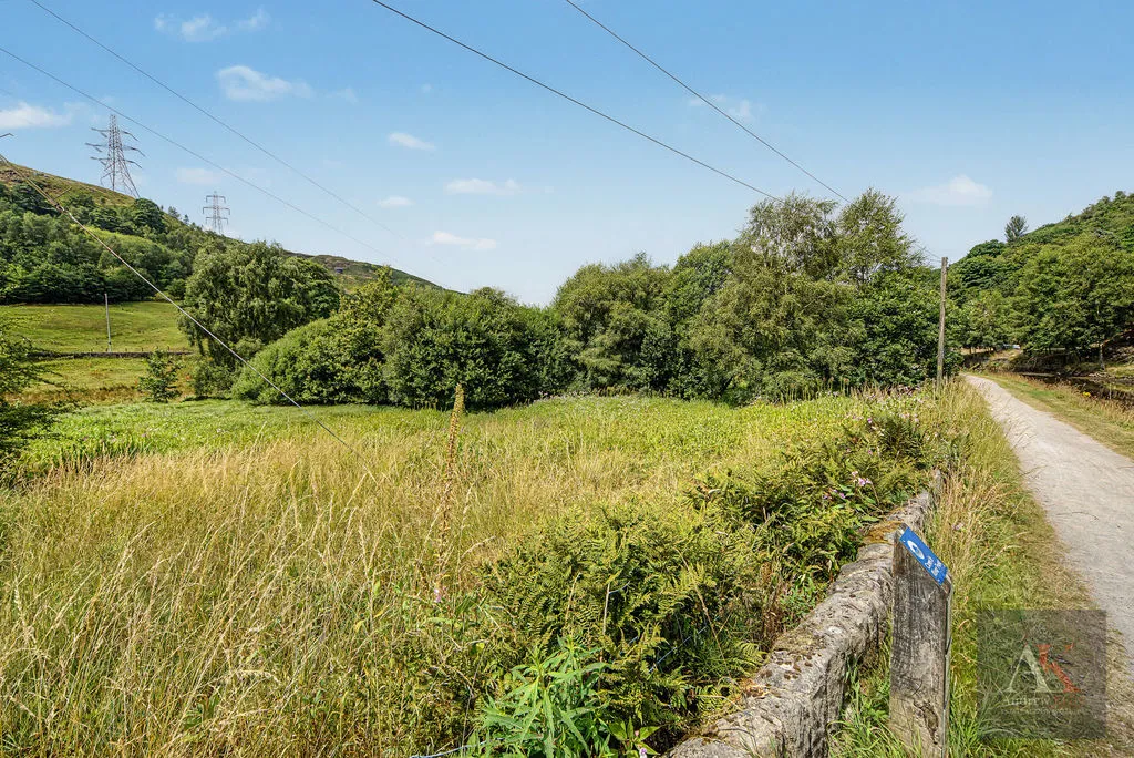 Warland Gate End Walsden, Todmorden OL14 6UP, photo 10