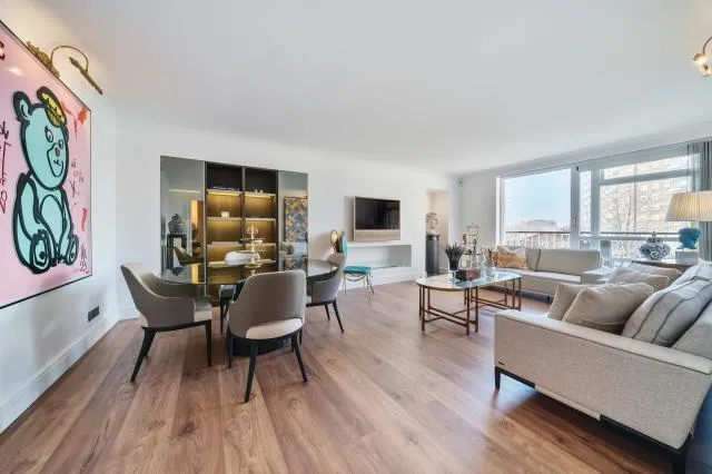 3 bed flat for sale, Walsingham, St. Johns Wood Park, NW8