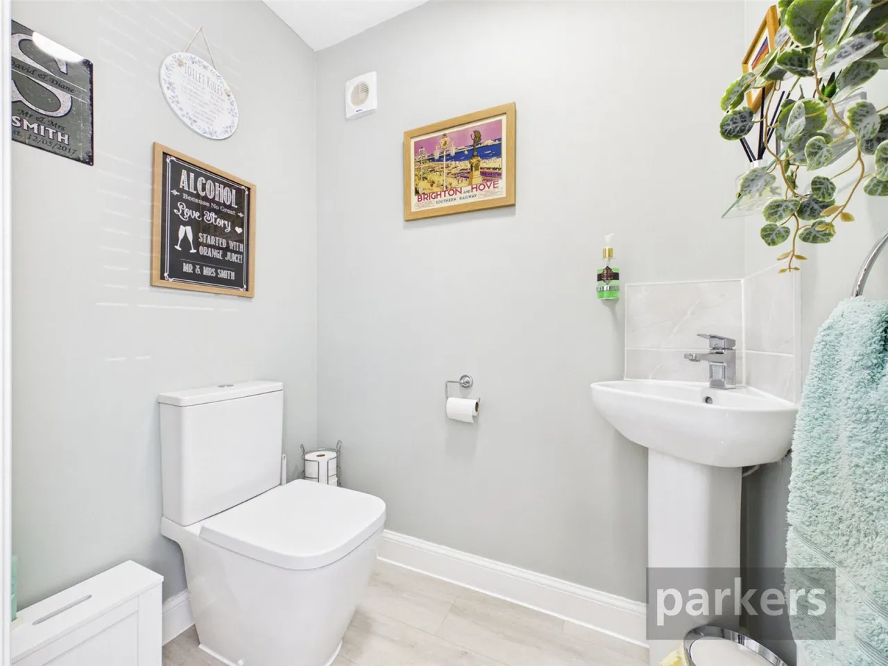 Wolters Place, Stanford in the Vale, SN7, photo 21
