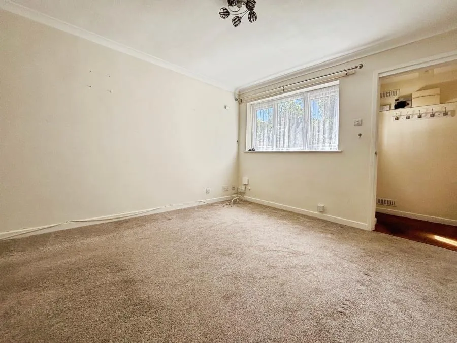 Knowsley Road, Tilehurst, RG31, photo 4