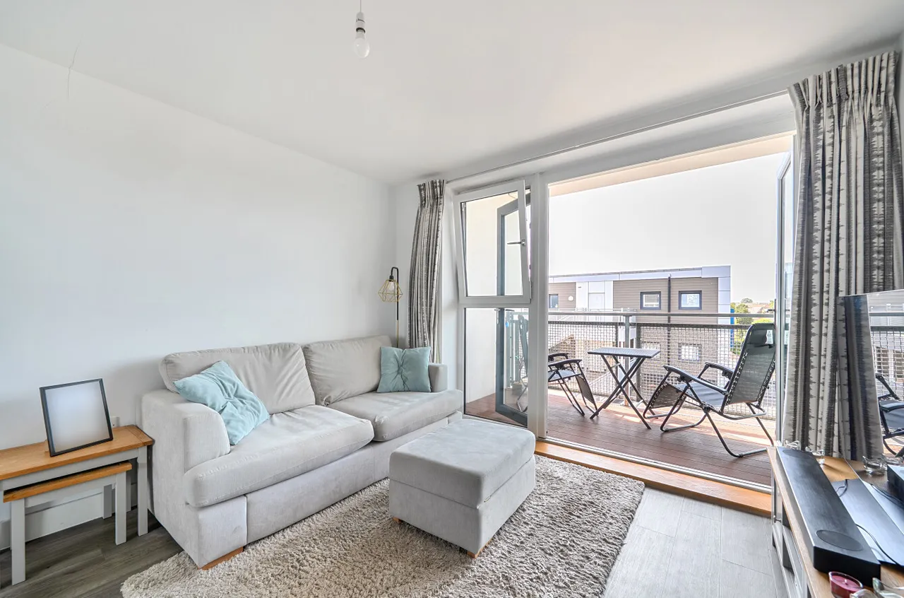 Aspect Place, Hersham, KT12, photo 17