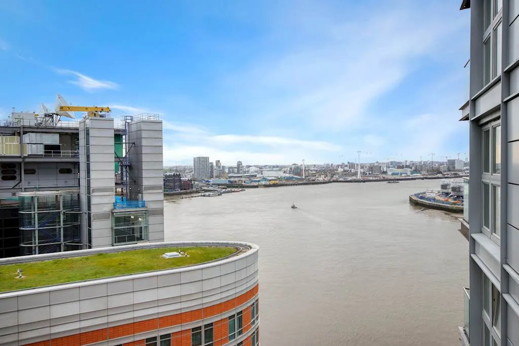 Fairmont Avenue, Canary Wharf, E14, photo 12