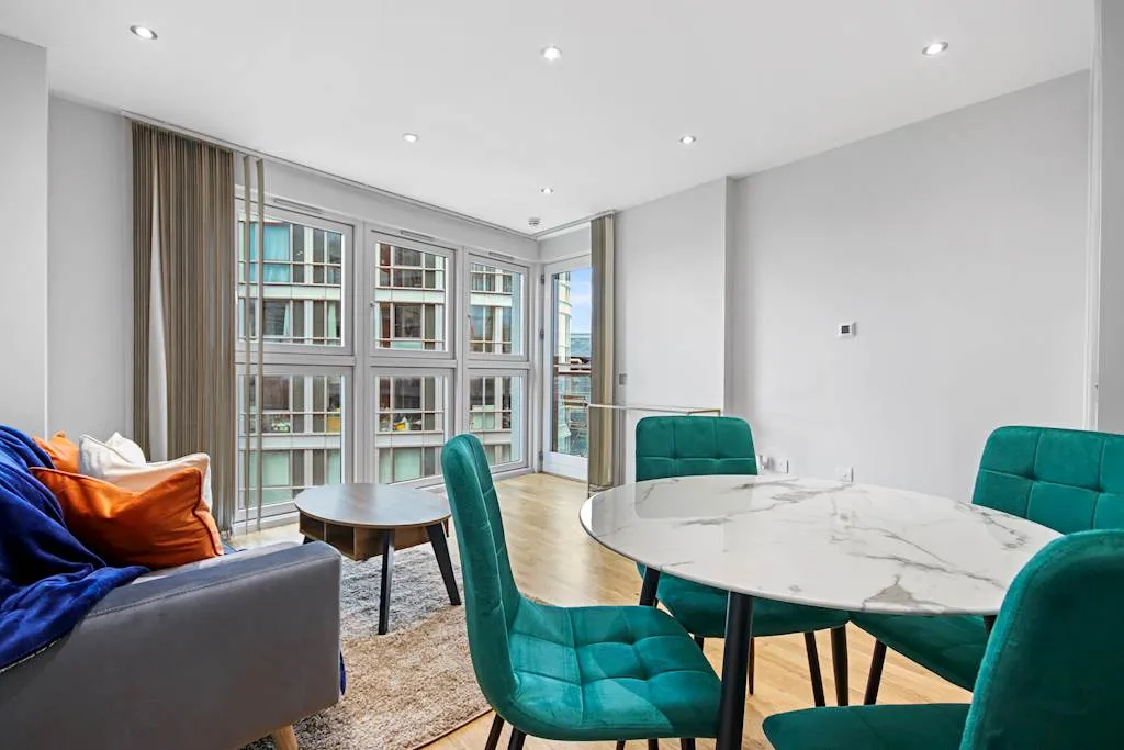 Fairmont Avenue, Canary Wharf, E14, photo 14