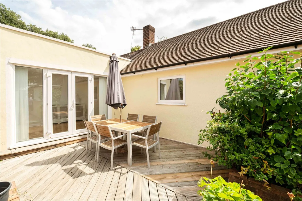 Wilton Crescent, Wimbledon, photo 12