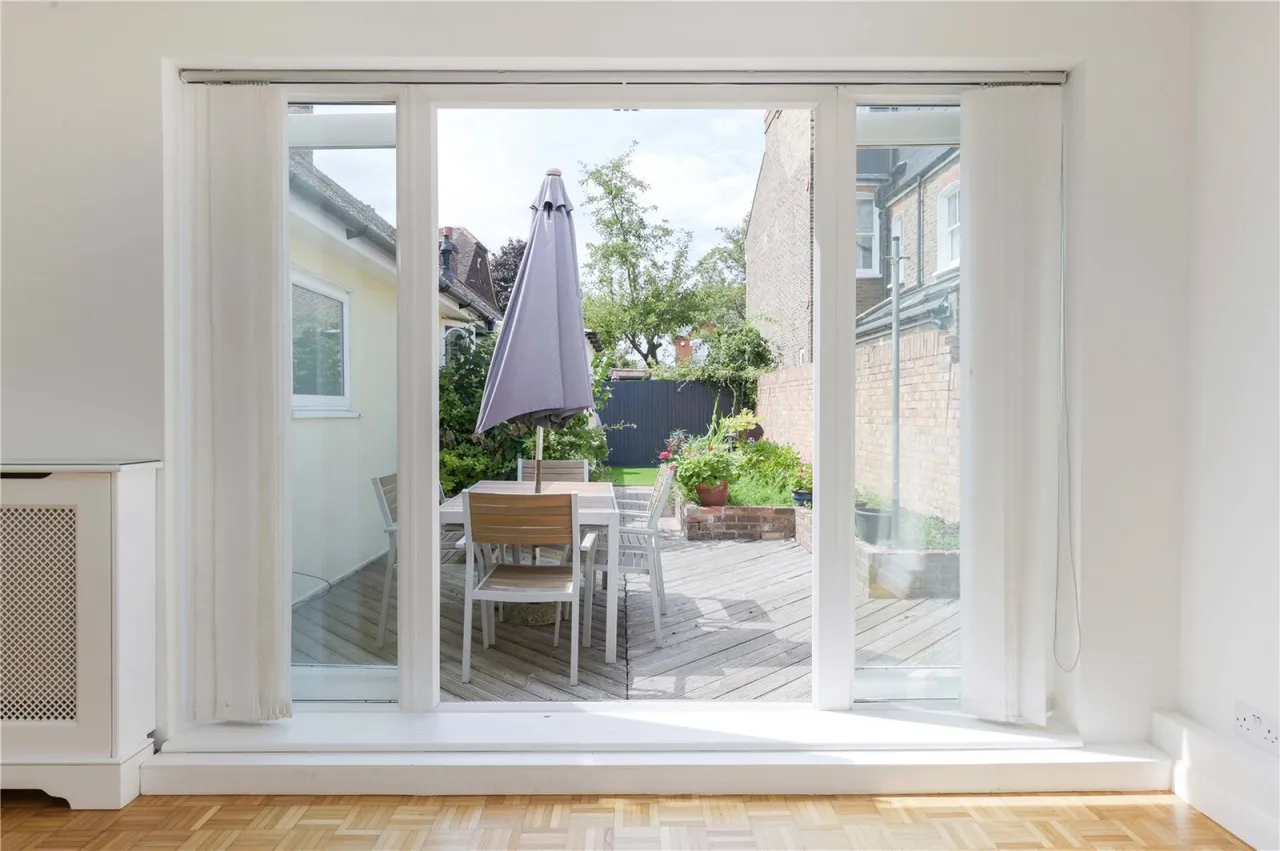 Wilton Crescent, Wimbledon, photo 13