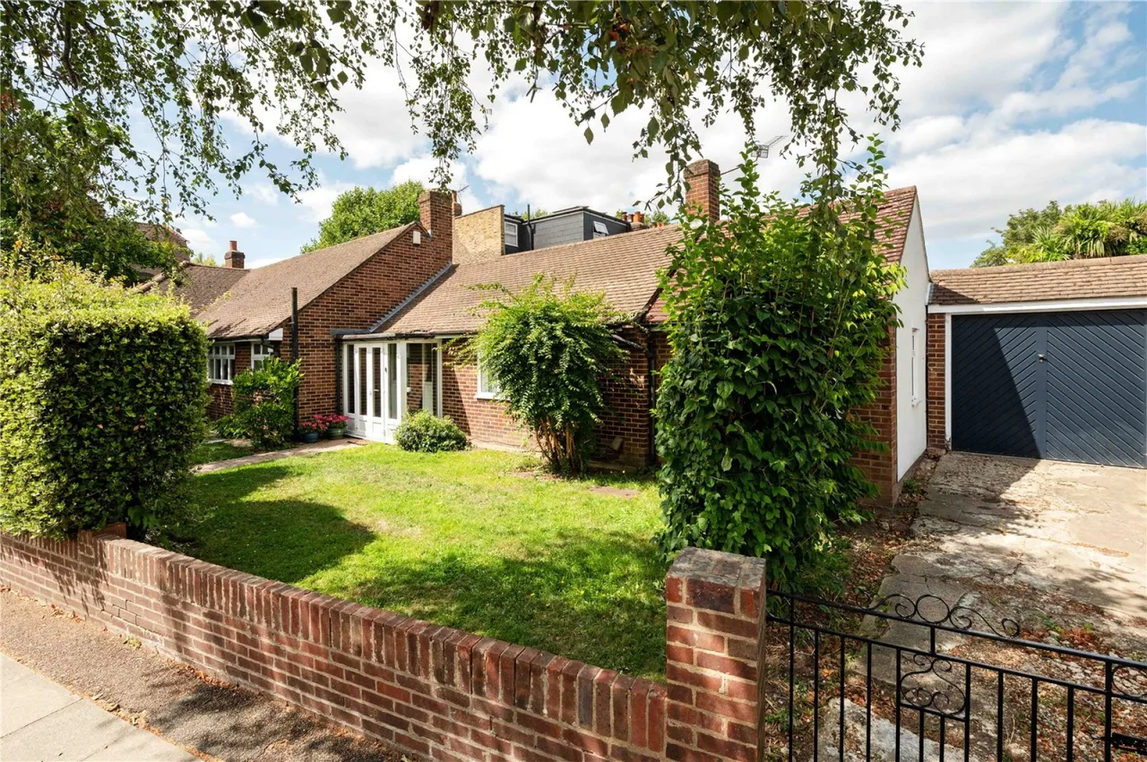 Wilton Crescent, Wimbledon, photo 25