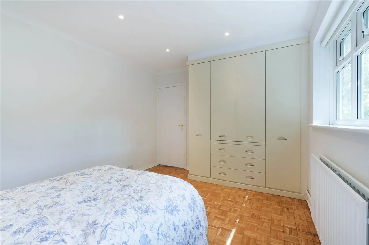 Wilton Crescent, Wimbledon, photo 17