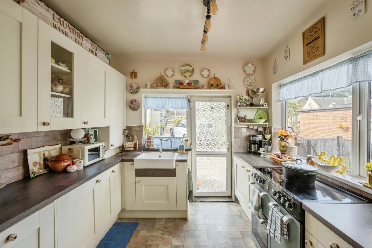 Church Street, Mexborough, S64, photo 8