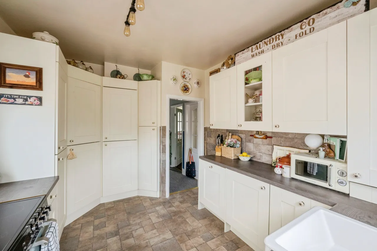 Church Street, Mexborough, S64, photo 9