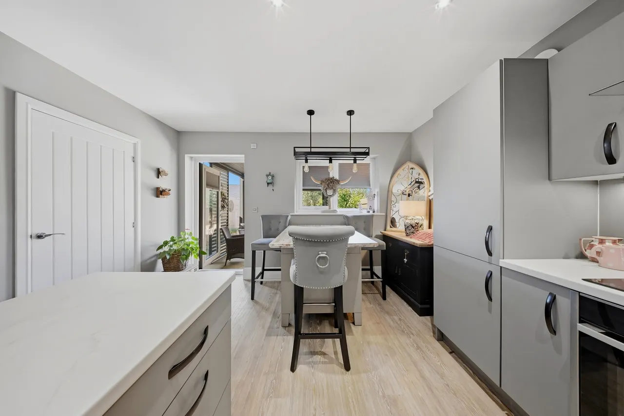 Whalley, BB7, photo 15