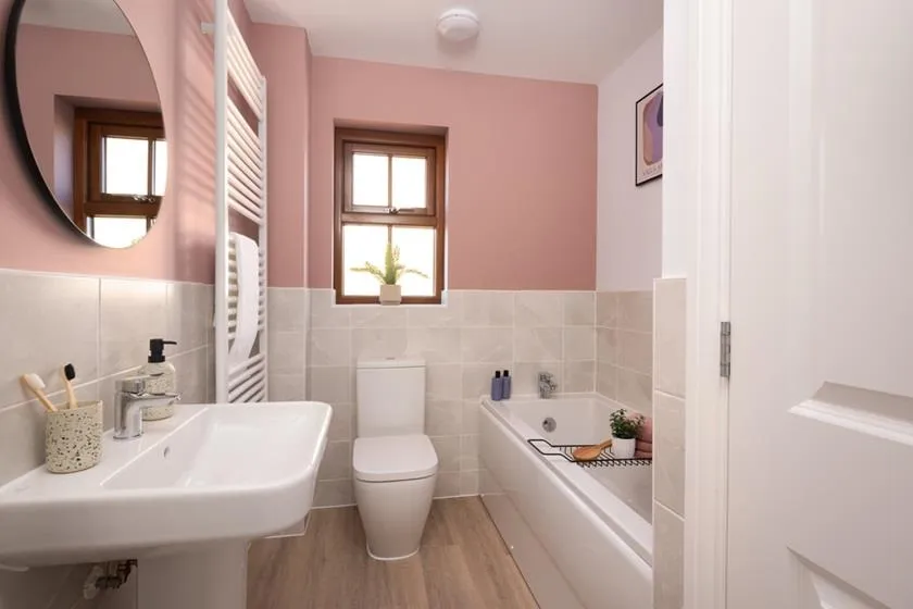 Lower Road, Stalbridge, photo 8