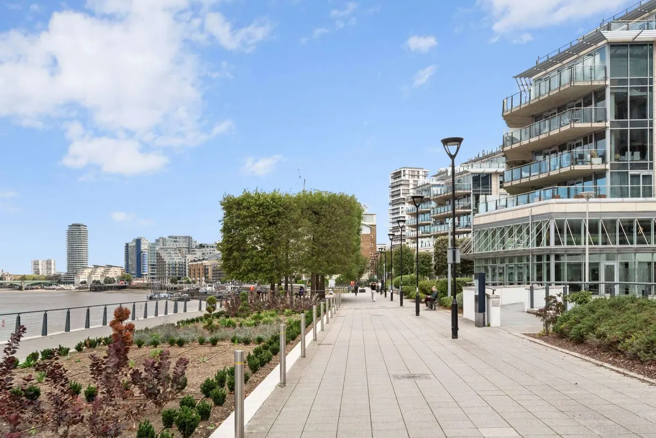 Juniper Drive, London, SW18, photo 12