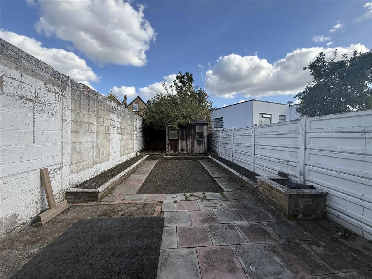 La Rose Lane, Tottenham, photo 4