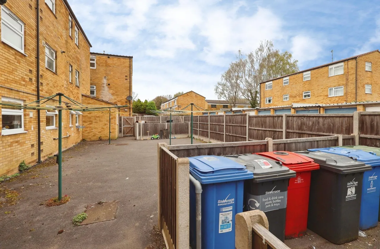 Yarmouth Road, Stevenage, SG1, photo 29