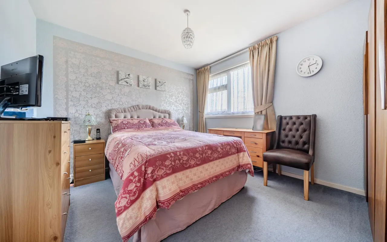 Chepstow Gardens, Bedford, photo 8