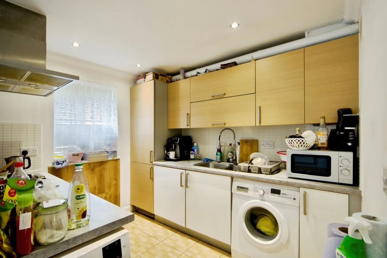 St. Mark's Place, Dagenham, RM10, photo 11