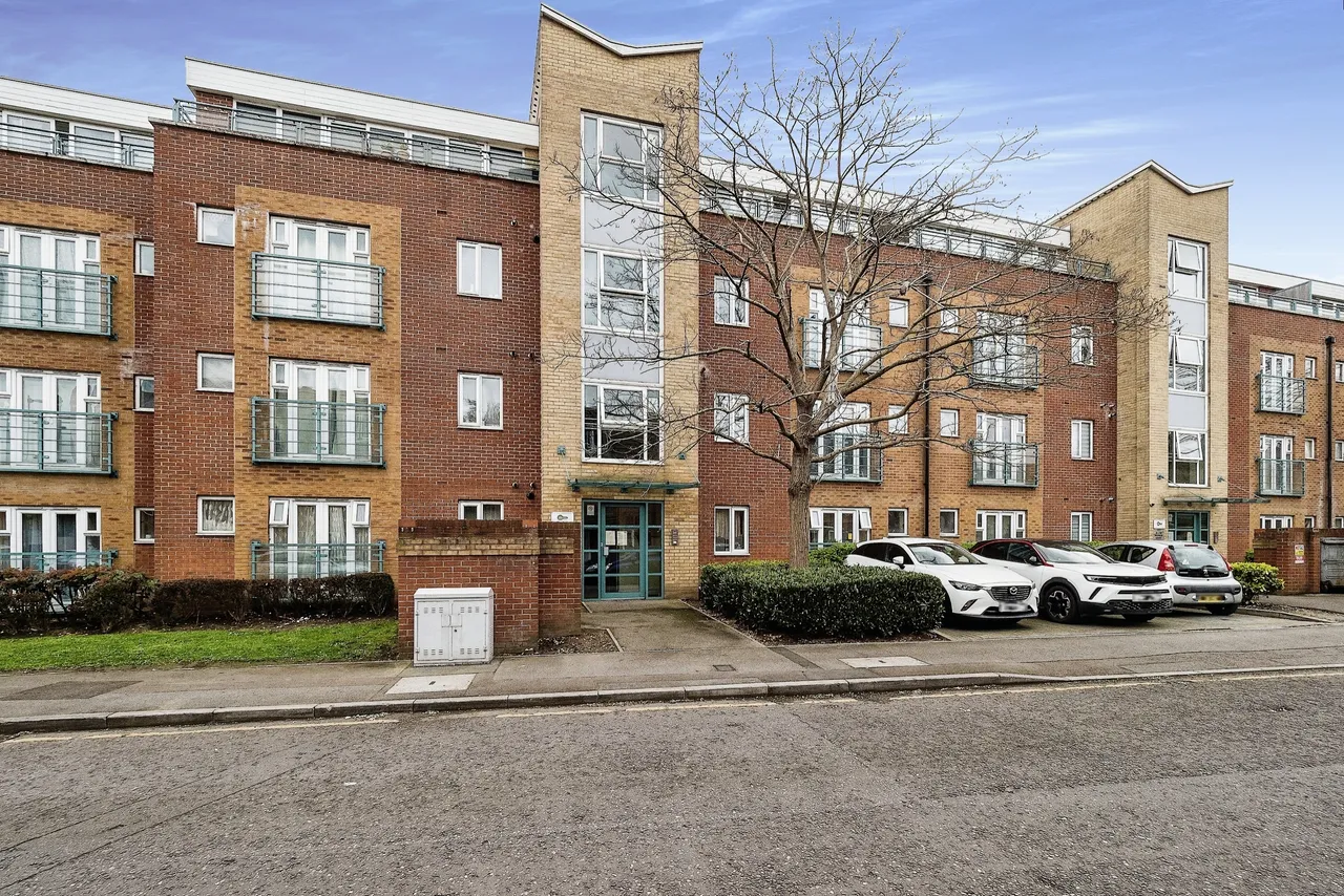 St. Mark's Place, Dagenham, RM10, photo 12