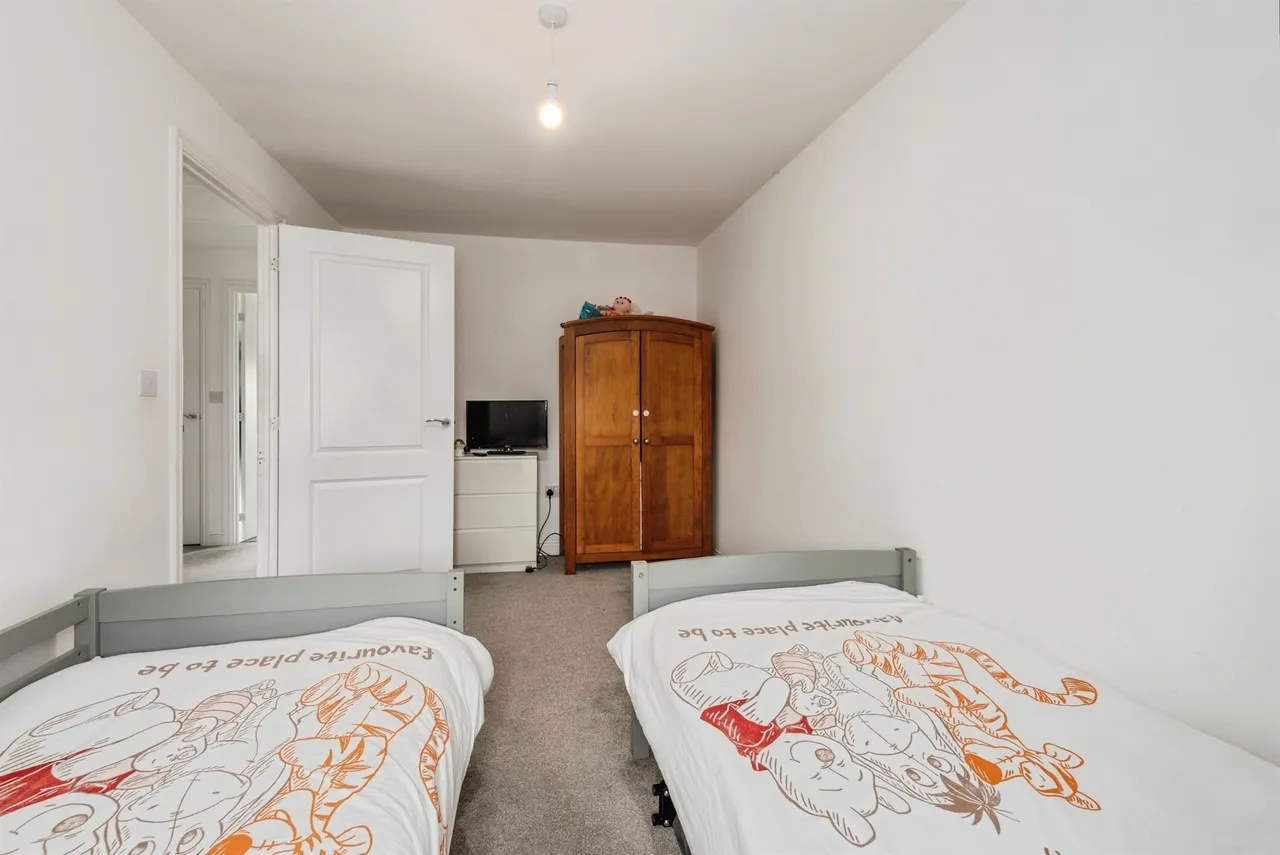 Edwin Jones Way, Lydney, GL15, photo 14
