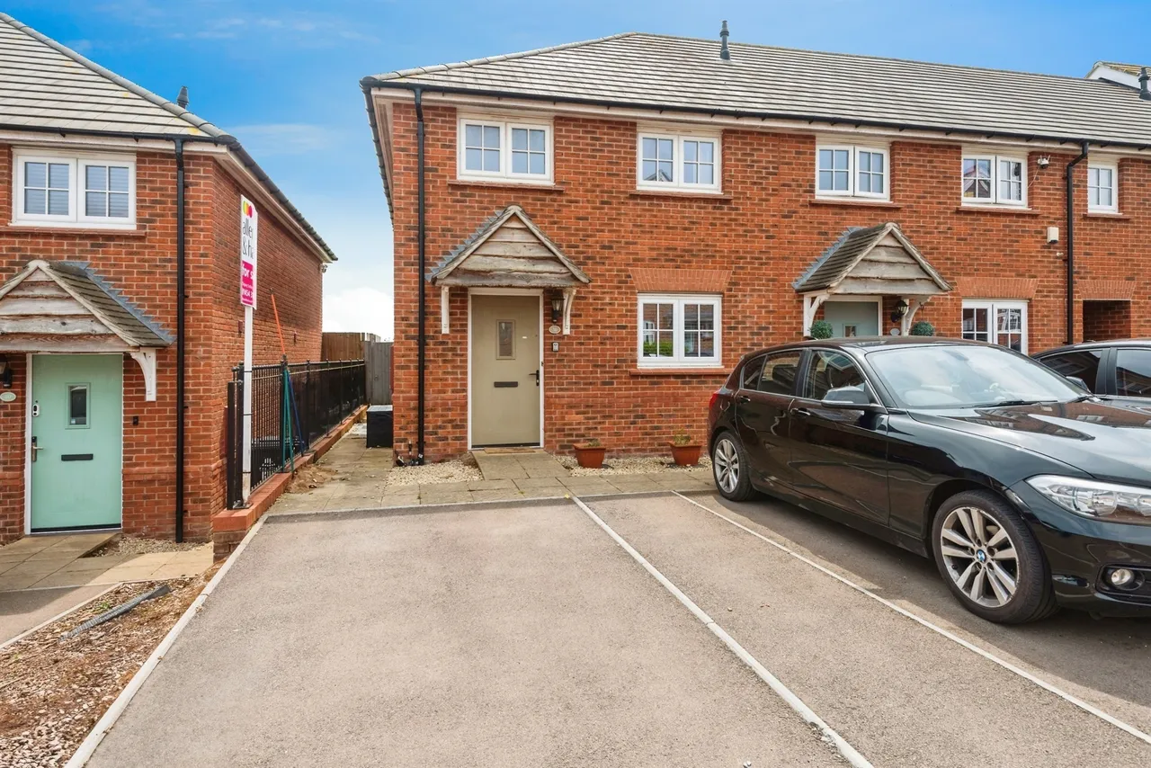 Edwin Jones Way, Lydney, GL15, photo 5