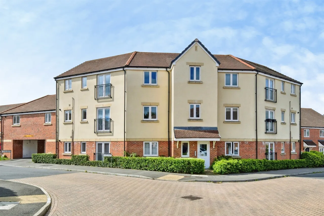 2 bed flat for sale — Shepperd Street, Tidworth