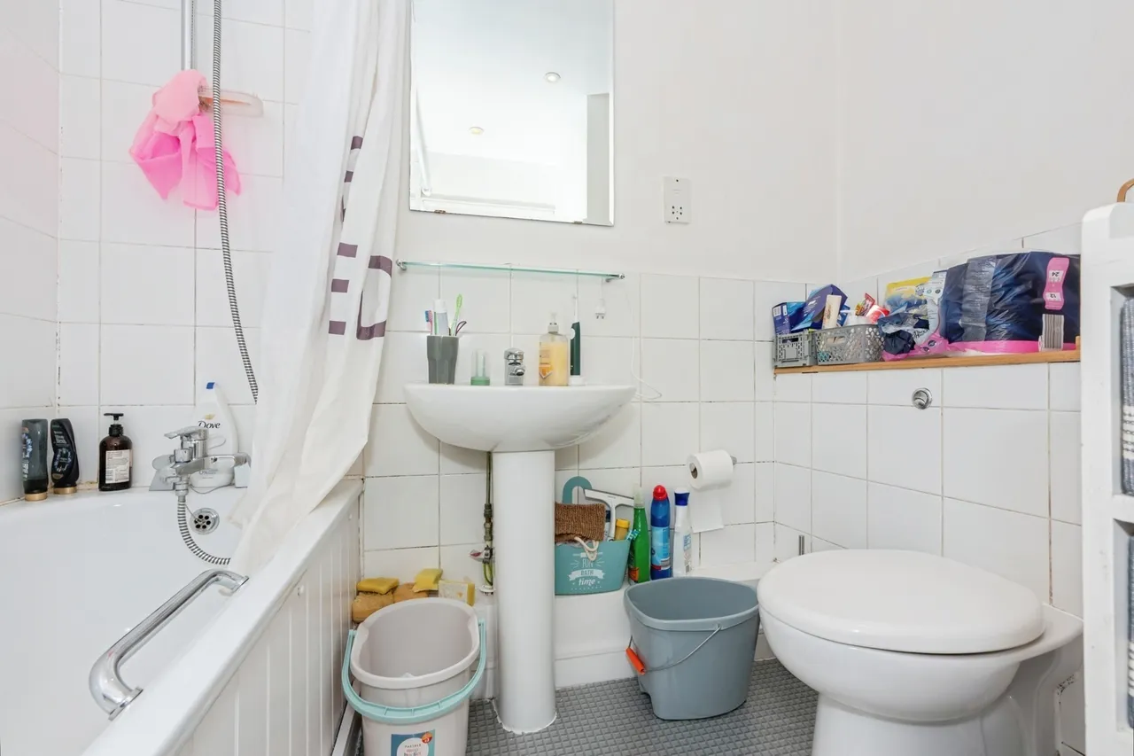 Sandpiper Close, Greenhithe, DA9, photo 9