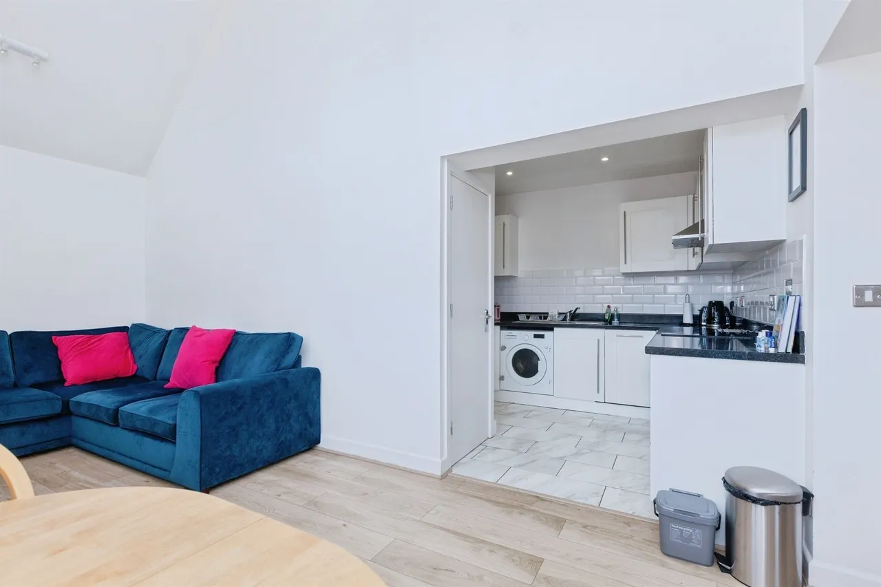Sycamore Street, Blaby, LE8, photo 11