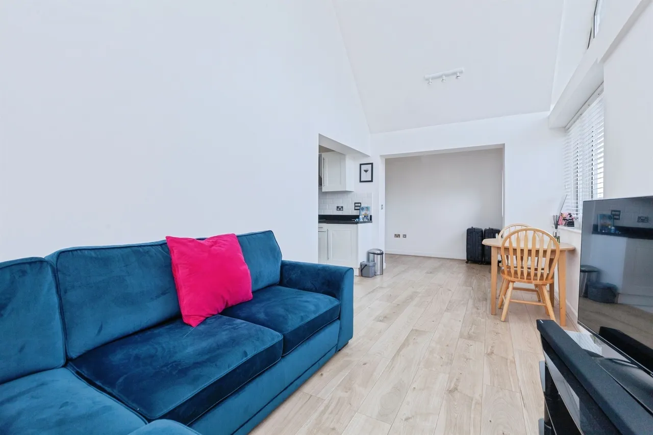 Sycamore Street, Blaby, LE8, photo 4