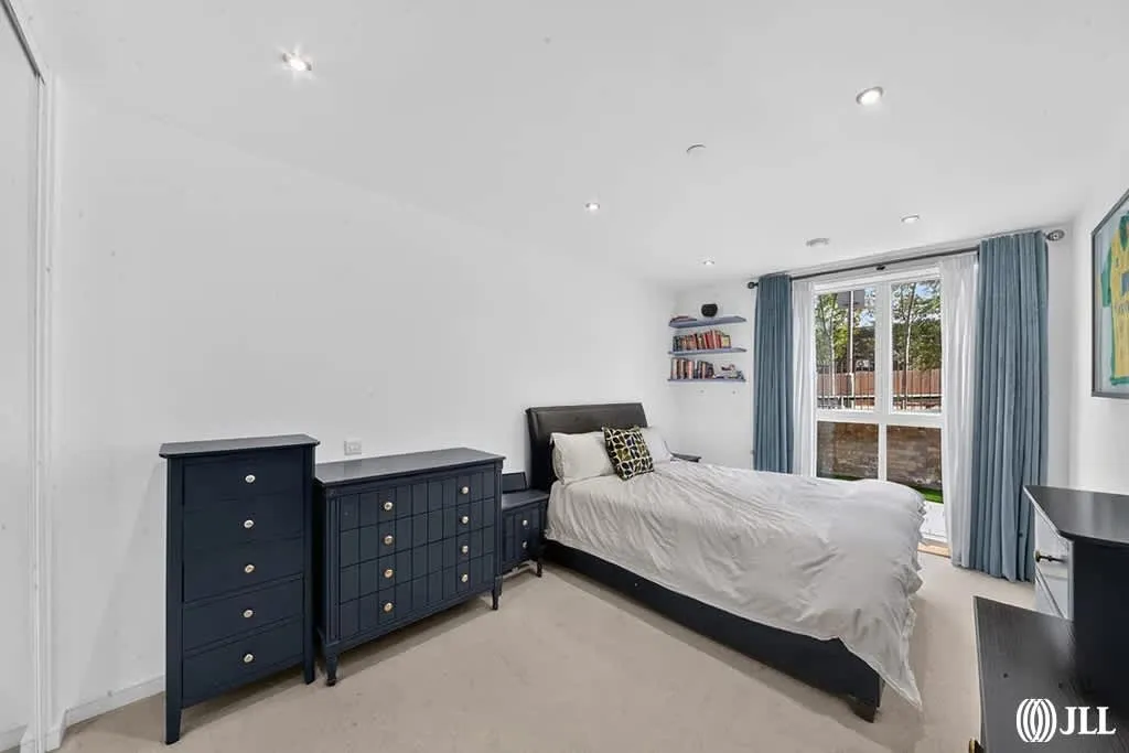 Prospect Row, London, E15, photo 6
