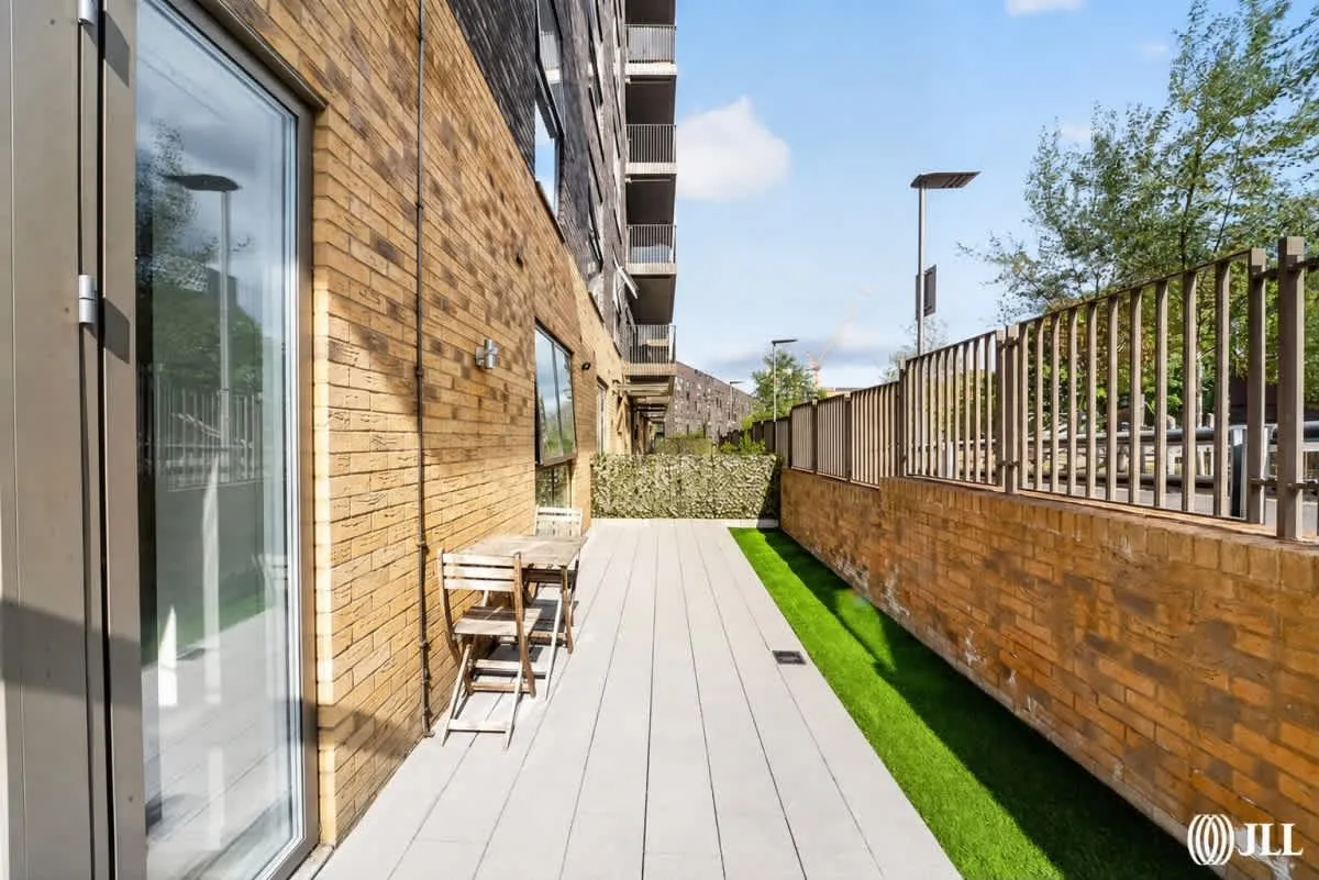Prospect Row, London, E15, photo 14