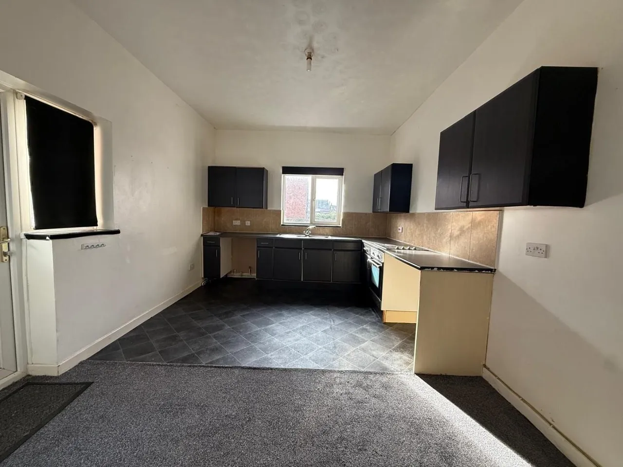 Wellington Road, Bury, BL9, photo 5
