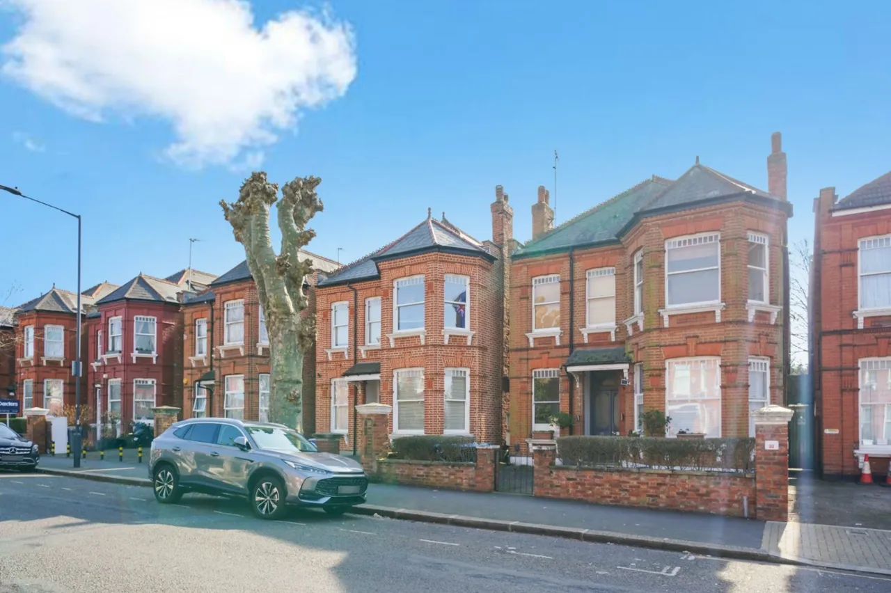 1 bed flat for sale, Anson Road, Willesden Green, NW2