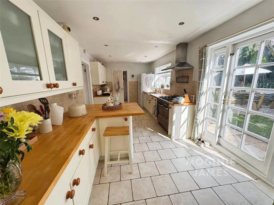Ffordd Cwellyn, Cardiff, CF23, photo 6