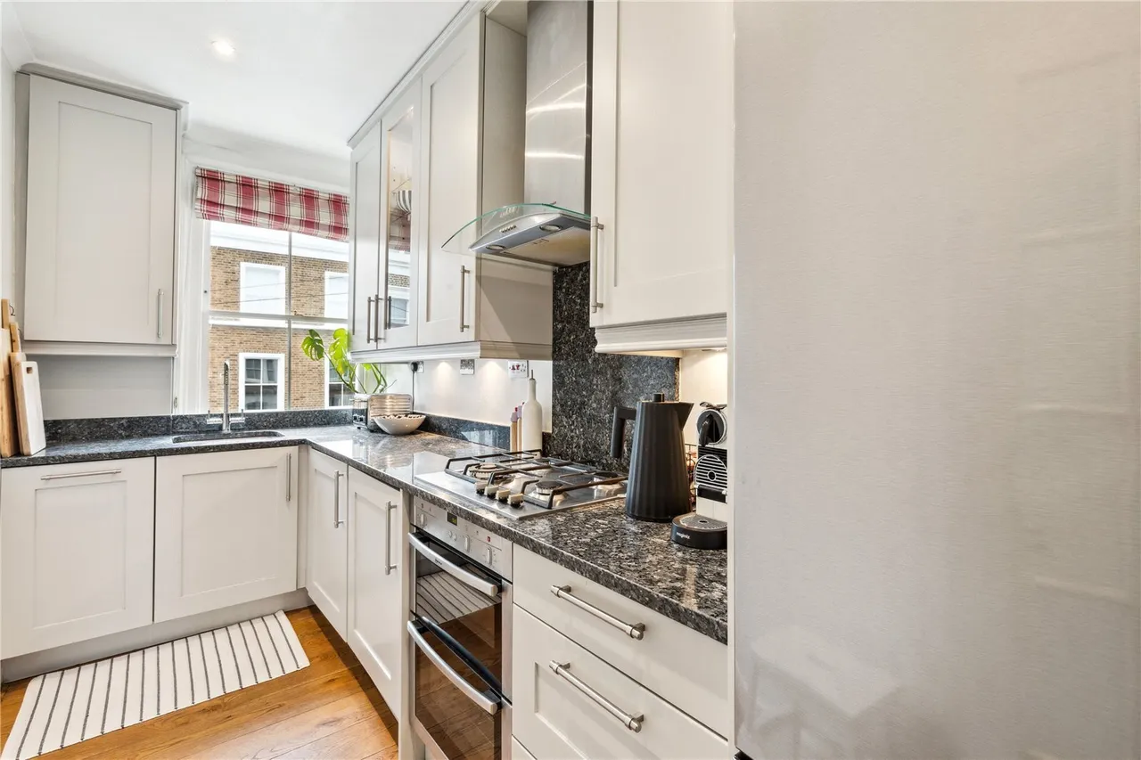 Bennerley Road, London, SW11, photo 4