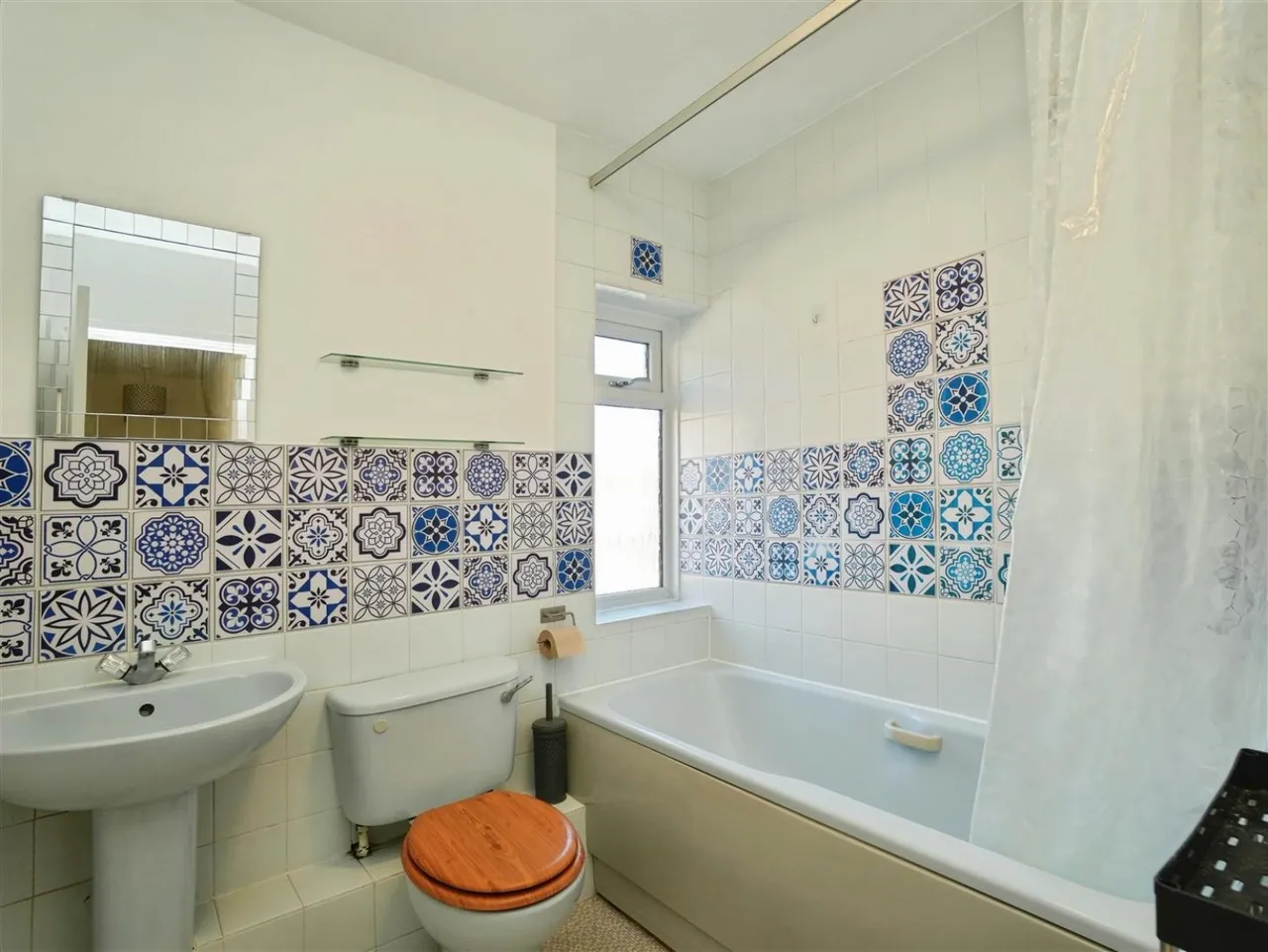 Wyre Court, Haxby, YO32, photo 4