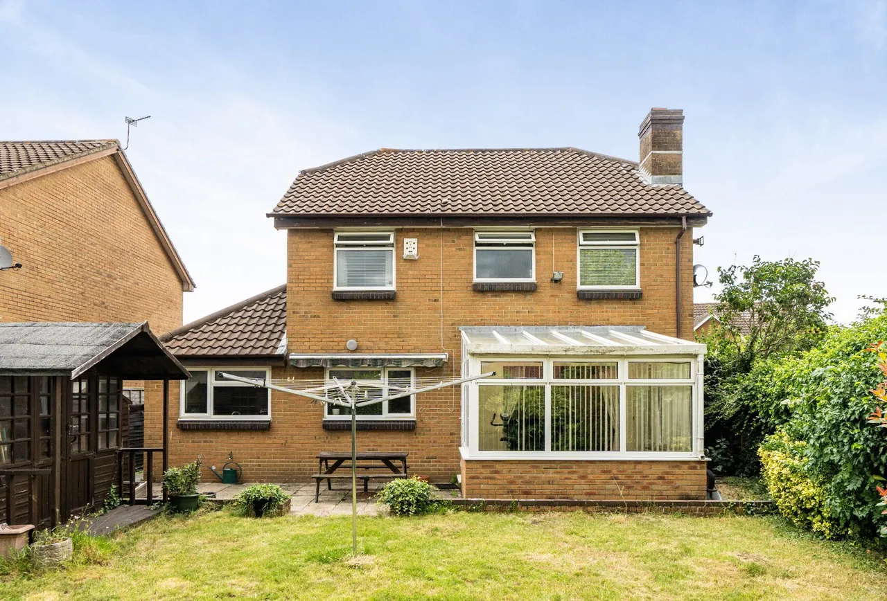 Sandy Close, Gloucestershire, Bradley Stoke, BS32 8AJ, photo 16