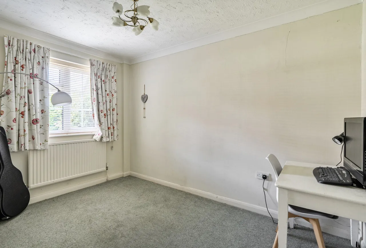 Sandy Close, Gloucestershire, Bradley Stoke, BS32 8AJ, photo 5
