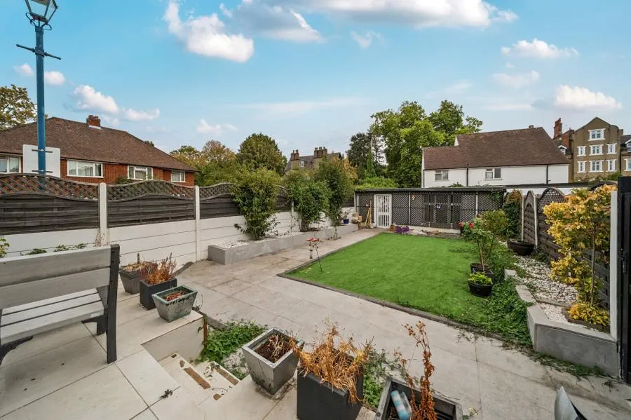 Albert Street, Slough, SL1, photo 13