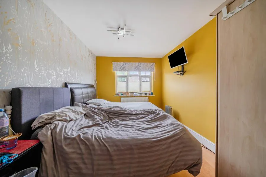 Albert Street, Slough, SL1, photo 11